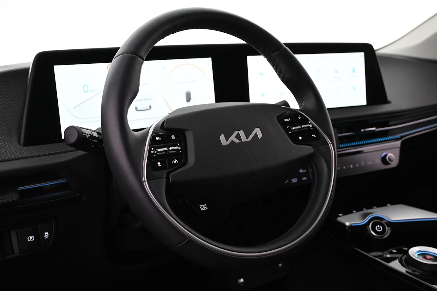Car Image - 44FQNQpgYPIhMll34QDOgN