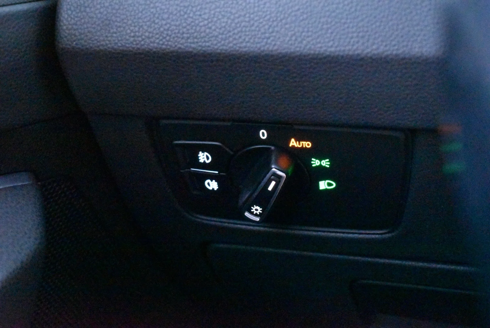Car Image - 2AnmTQIm1AlWgr24JcXoxI
