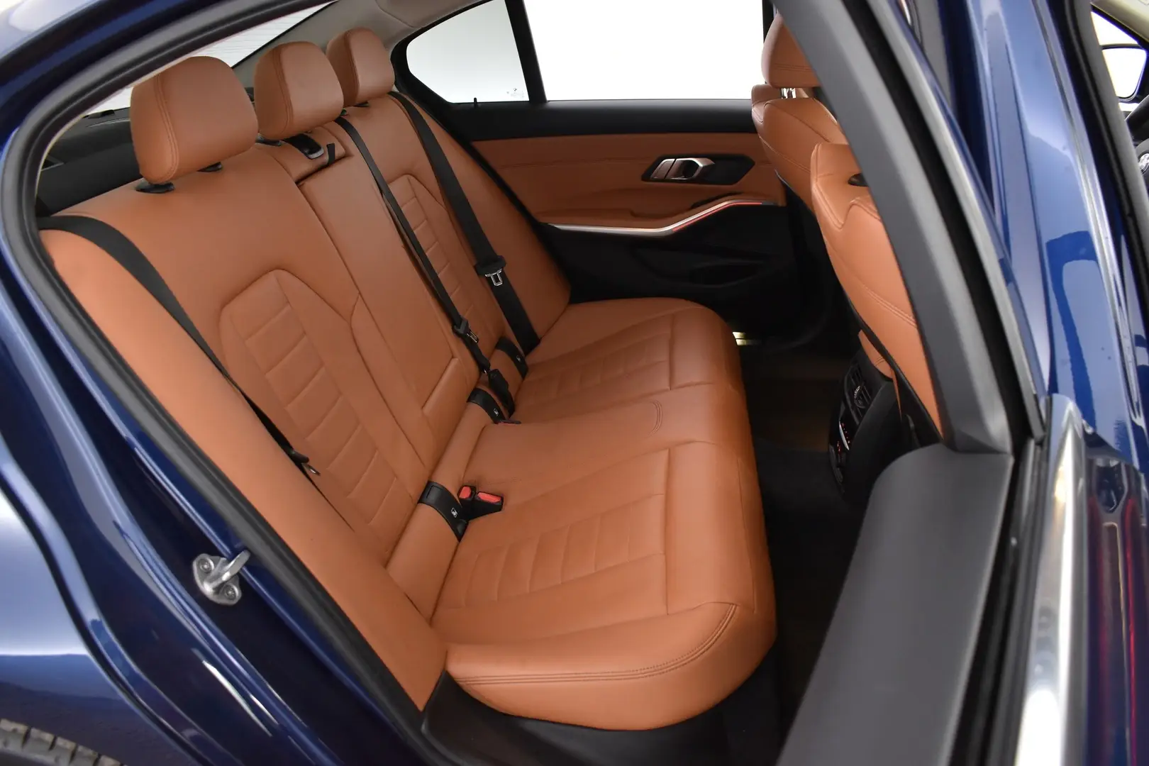 Car Image - 1eYyjaGRpJWvld7Z5r6qtY