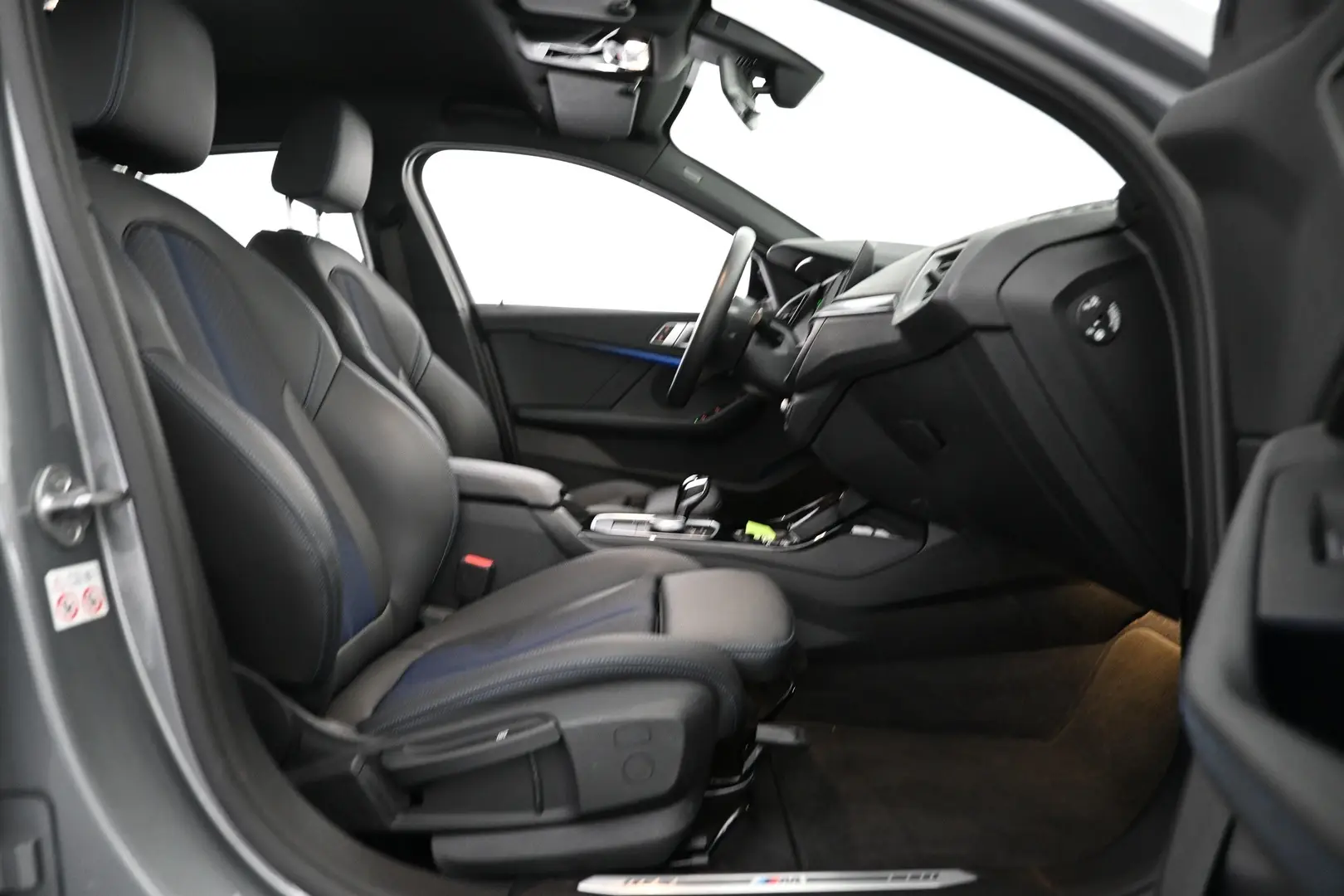 Car Image - 7fHgxNhHOwhzhpLeocwKPb