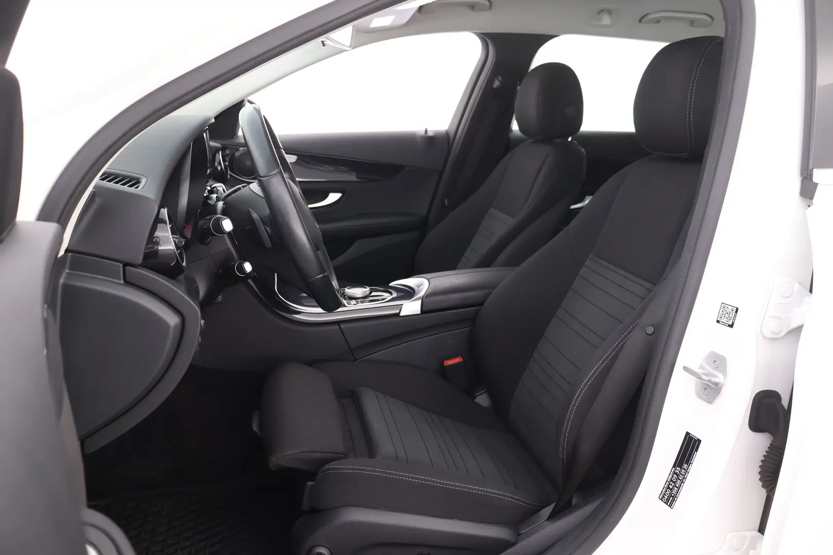 Car Image - 5VS7fayk0LD7kBu2bdYdv8