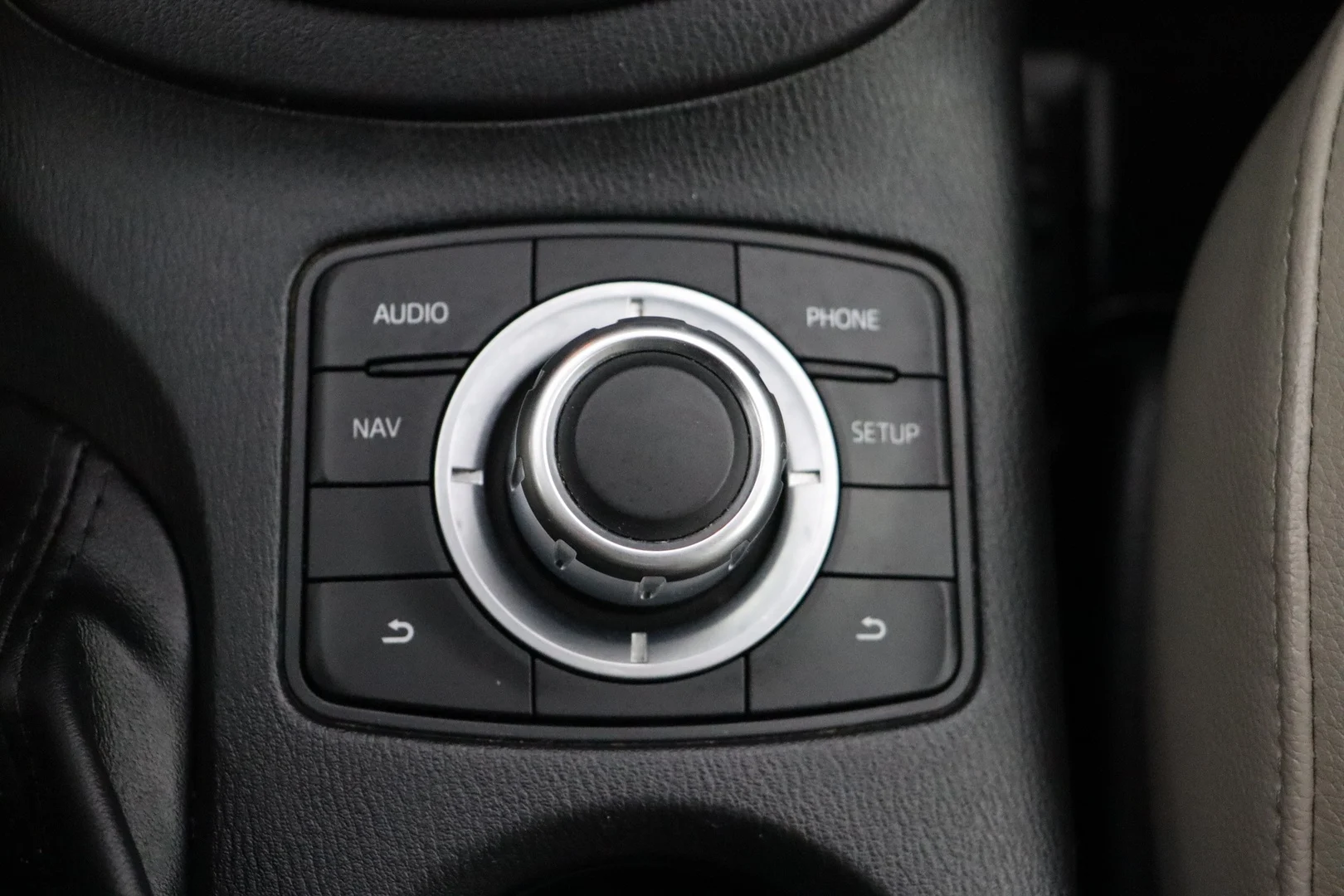 Car Image - 4Ogt41XytSd1Ylki9q4zct