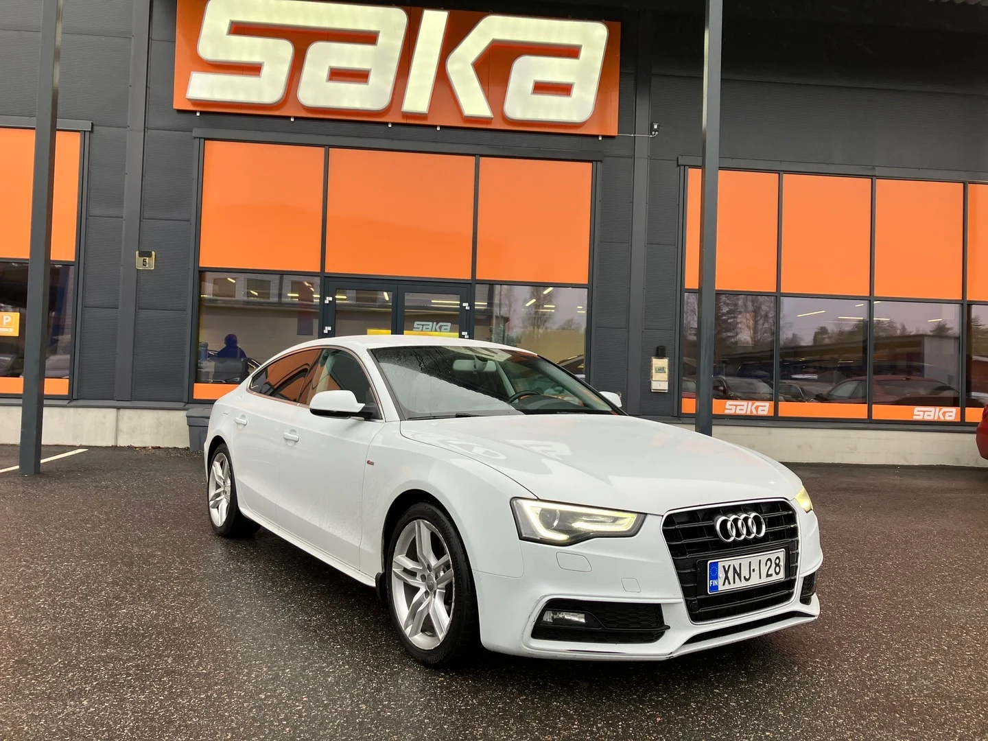 Car Image - 57X4EbDajx3tfq3mw9ukJ1