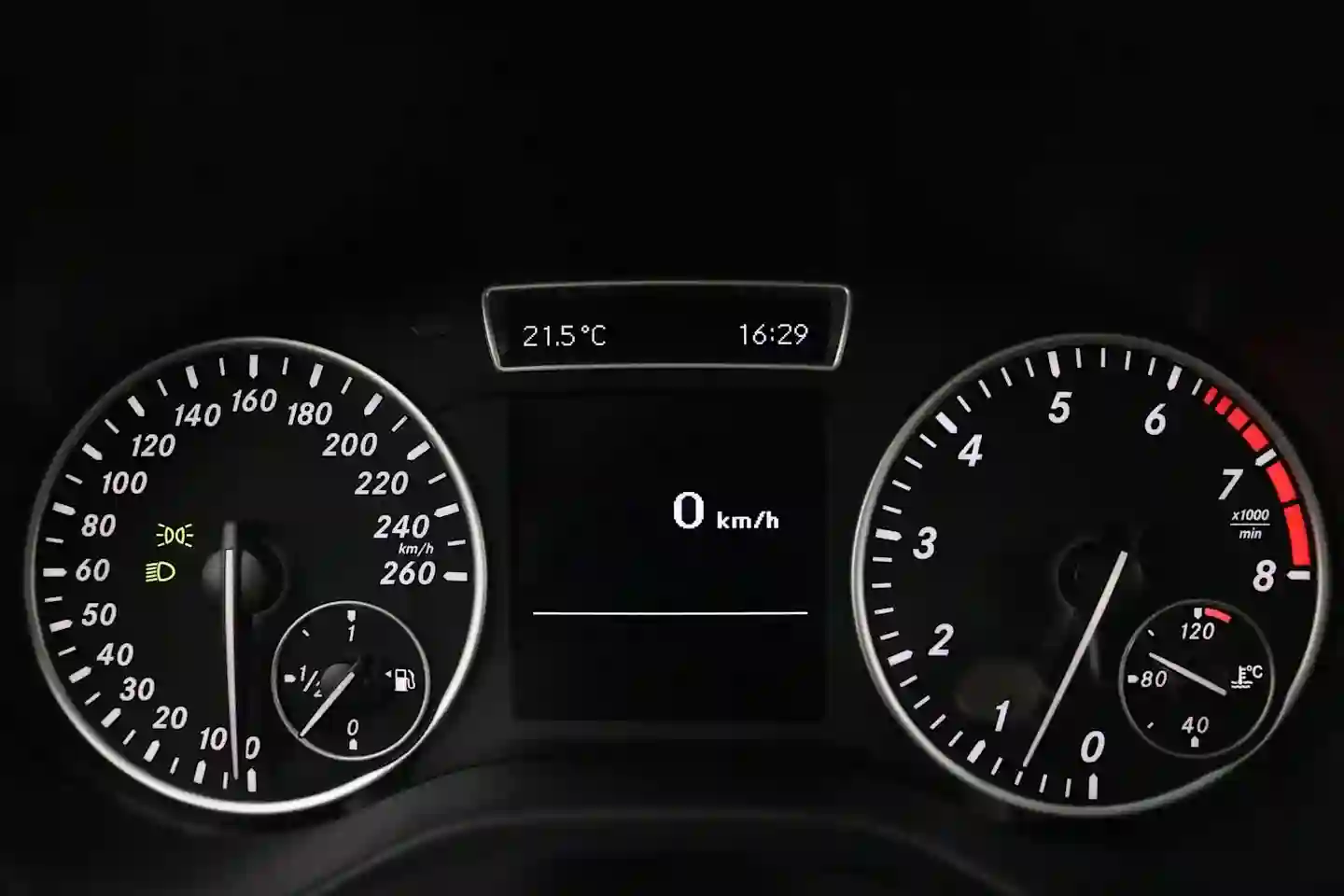 Car Image - 51cRJykF0GJrmlodiHgir0