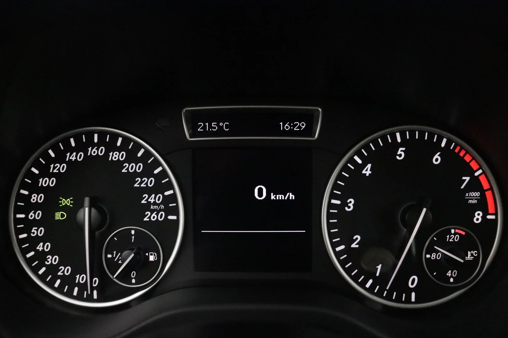 Car Image - 51cRJykF0GJrmlodiHgir0