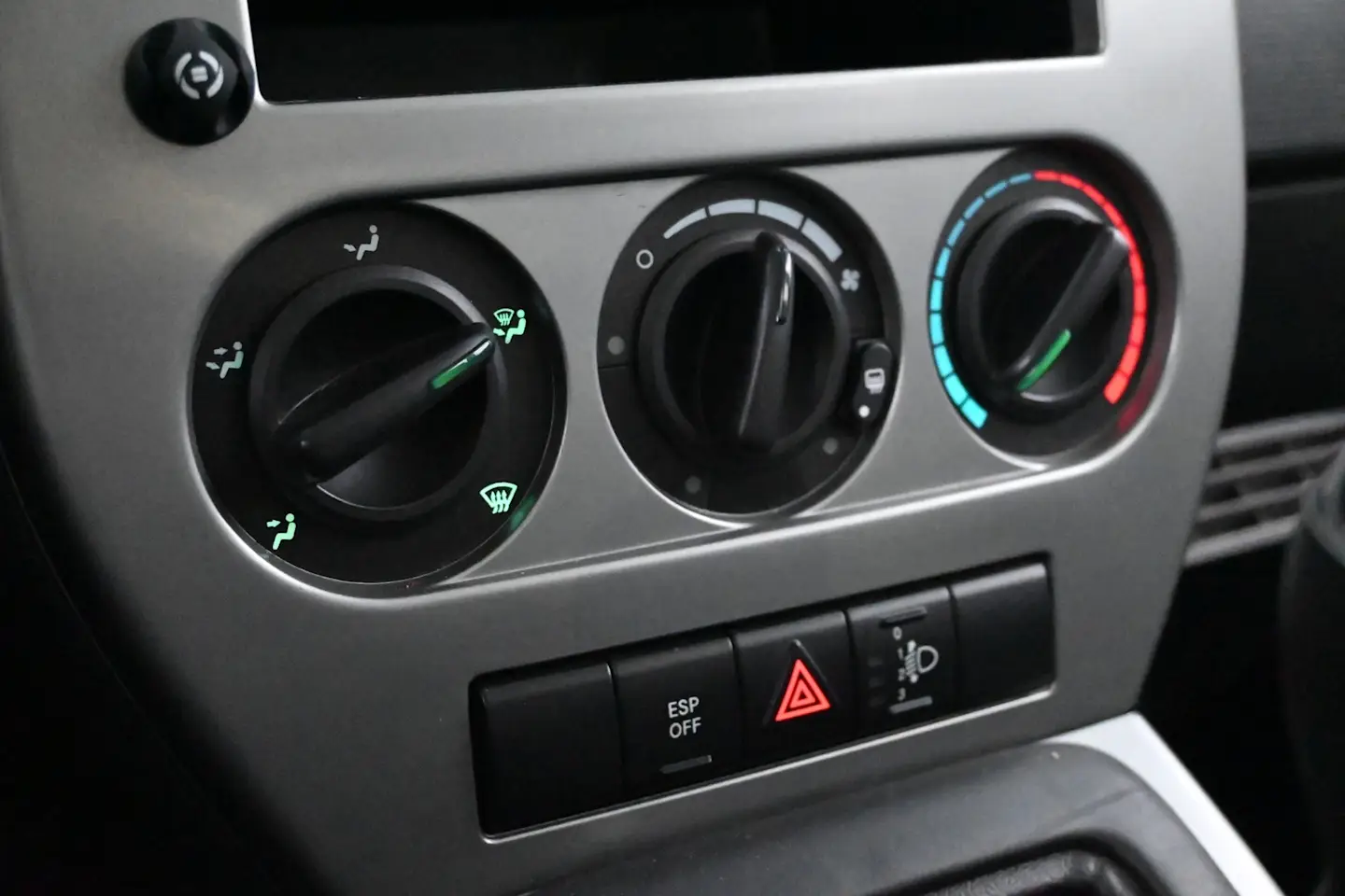 Car Image - 3tebu3gn2X6V3JQua036yu