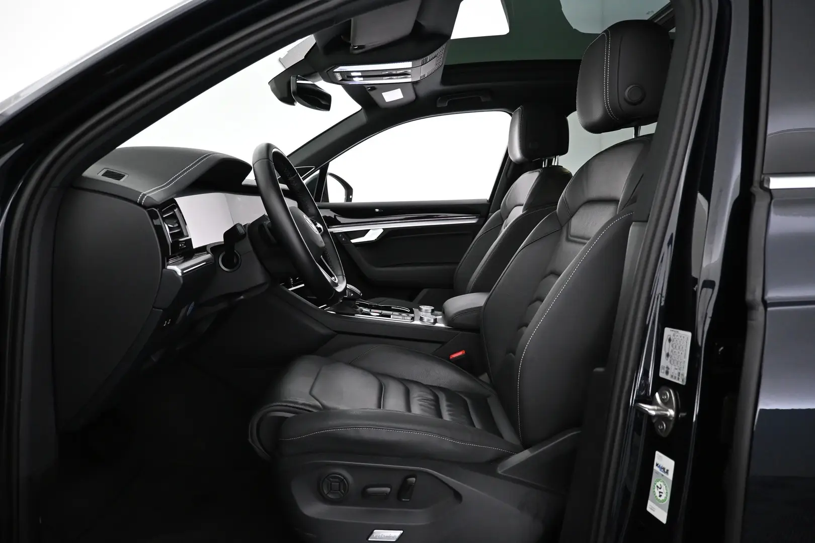 Car Image - xIbrs6Aqvi6sP9Q4q5UVr