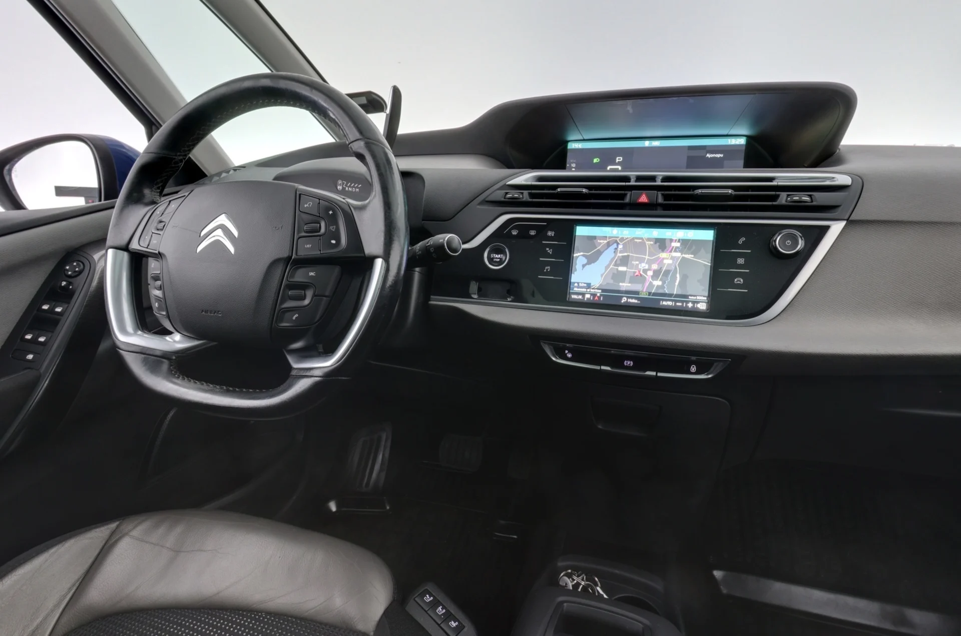 Car Image - 1MEumfSUFqoXwMNgeE9STc