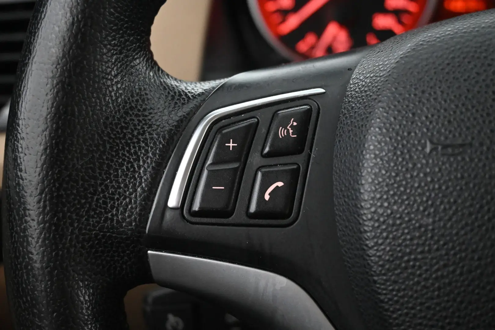 Car Image - 2GU0QMmfy0RYb1UPuqJ1IG