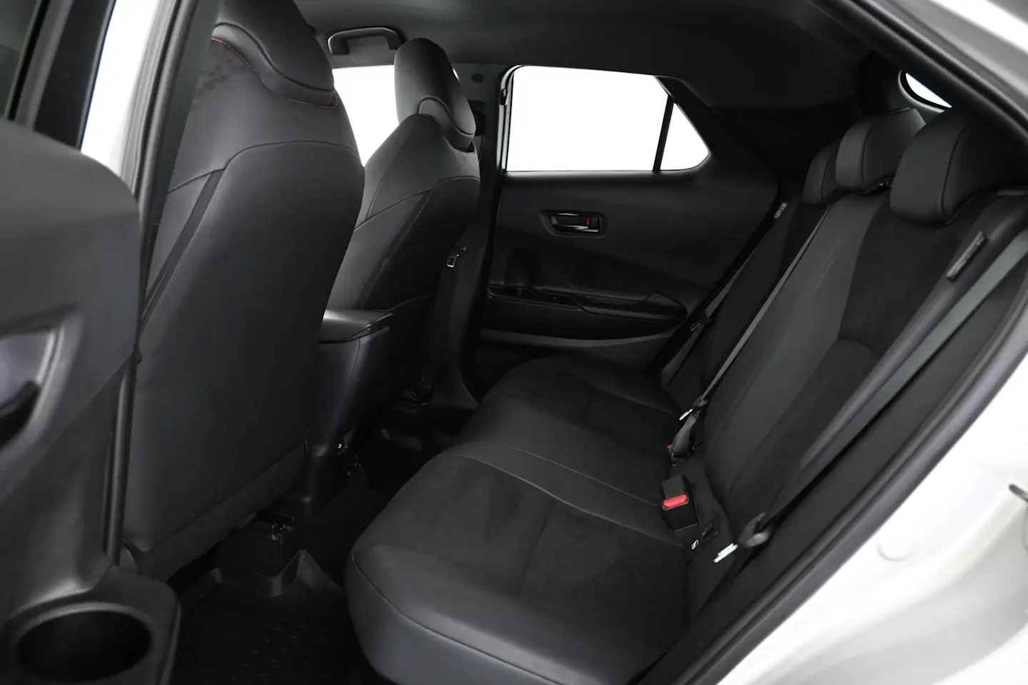 Car Image - 4O1lAJfZTfcvfNhEkkeCMz