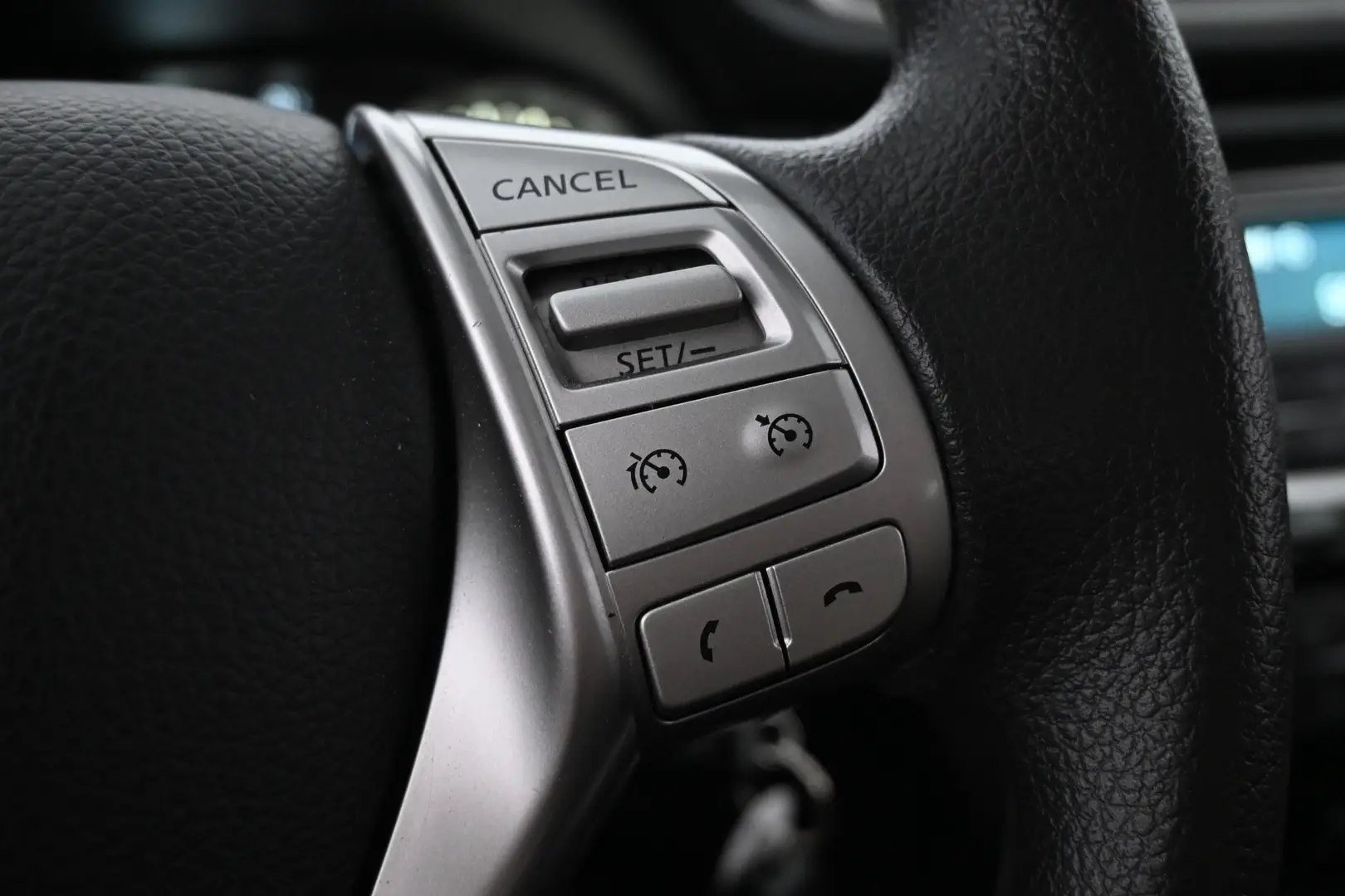 Car Image - 7MdfaDY8QWtuDuckIGfk4l