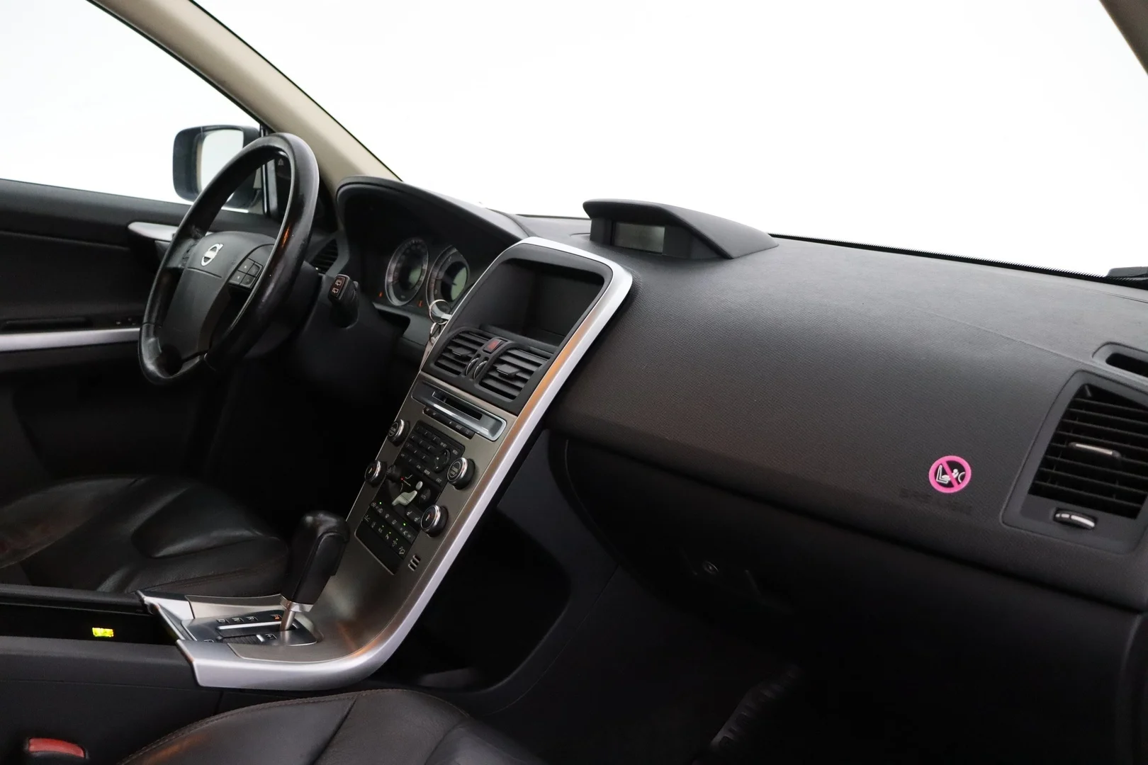 Car Image - 6C1GRVdaTu2cnsf7SyteoQ