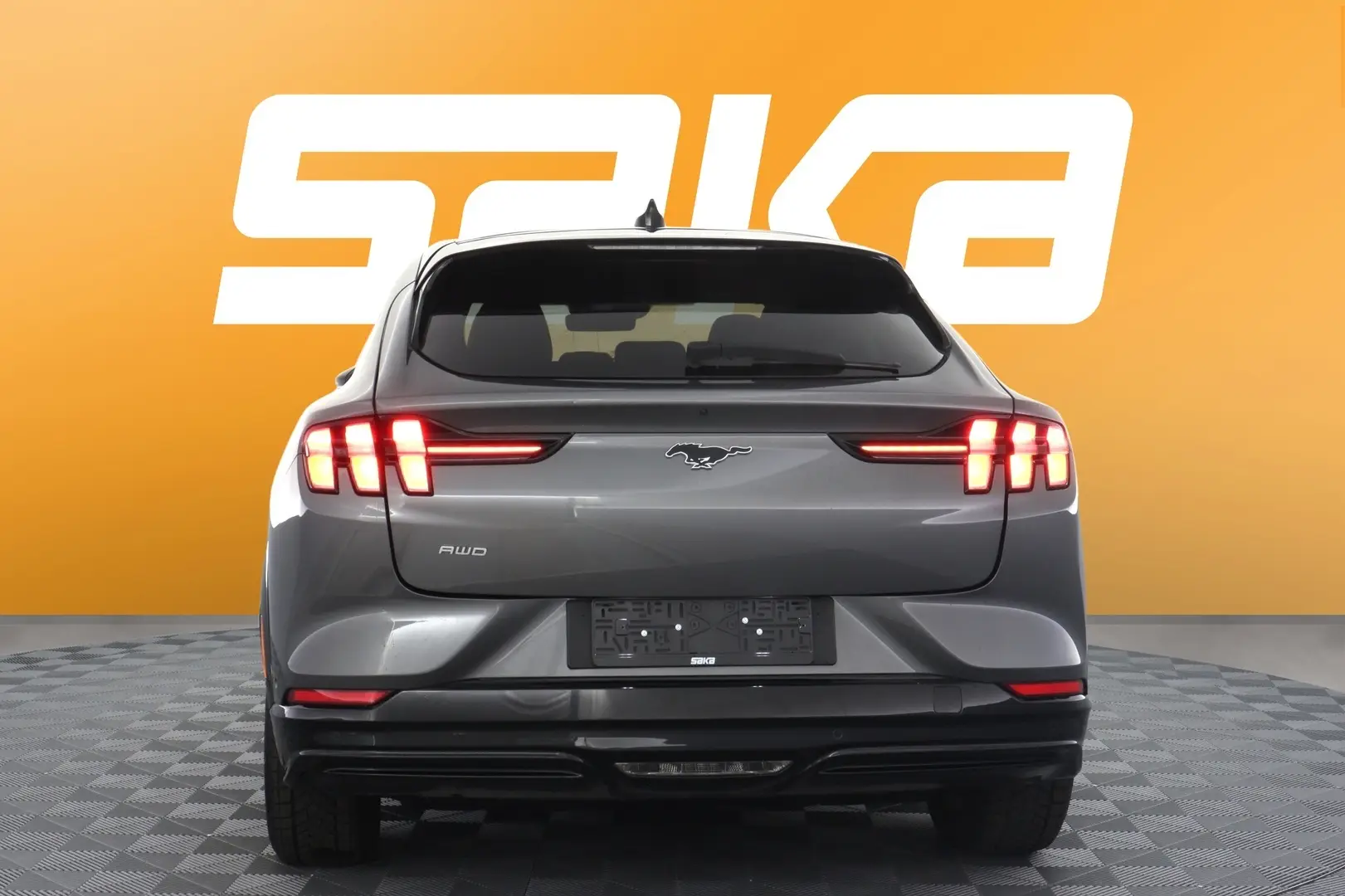 Car Image - UlnNULSsQCde0YBUnIVAx