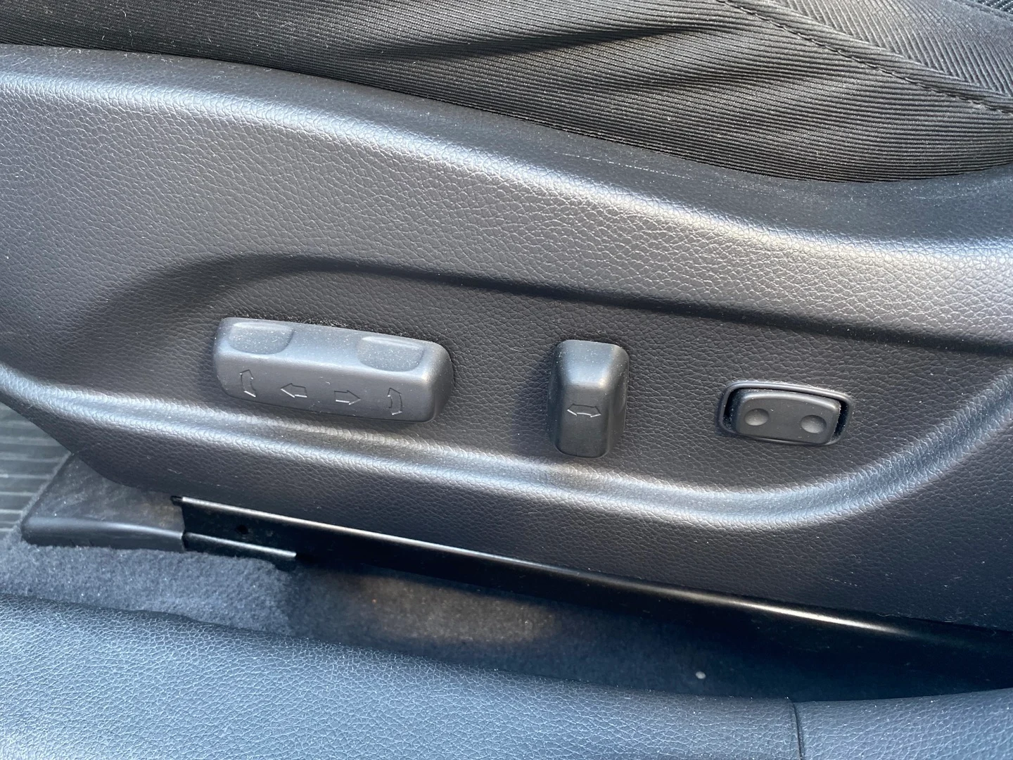 Car Image - 144DbCv3BDcrpIZfUyjH1V