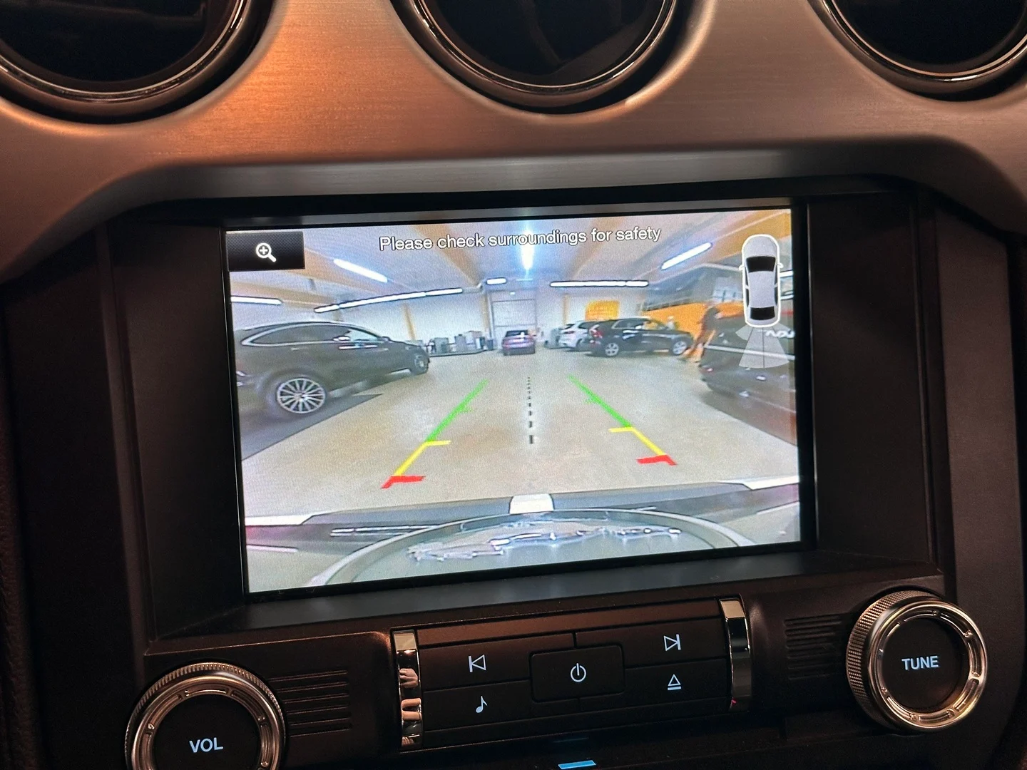 Car Image - 2MeT7DC45NAMYKjH8qrNZL