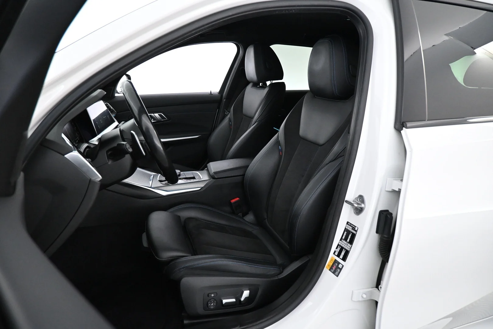 Car Image - 6YkXxhghzMV2GINmQK9zOy