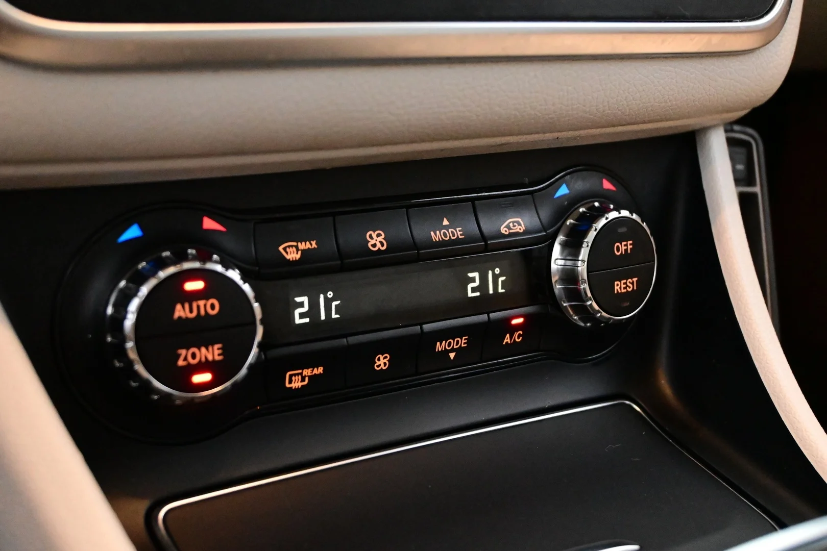 Car Image - 2c3ffnoQSqasdeC7RQkYey