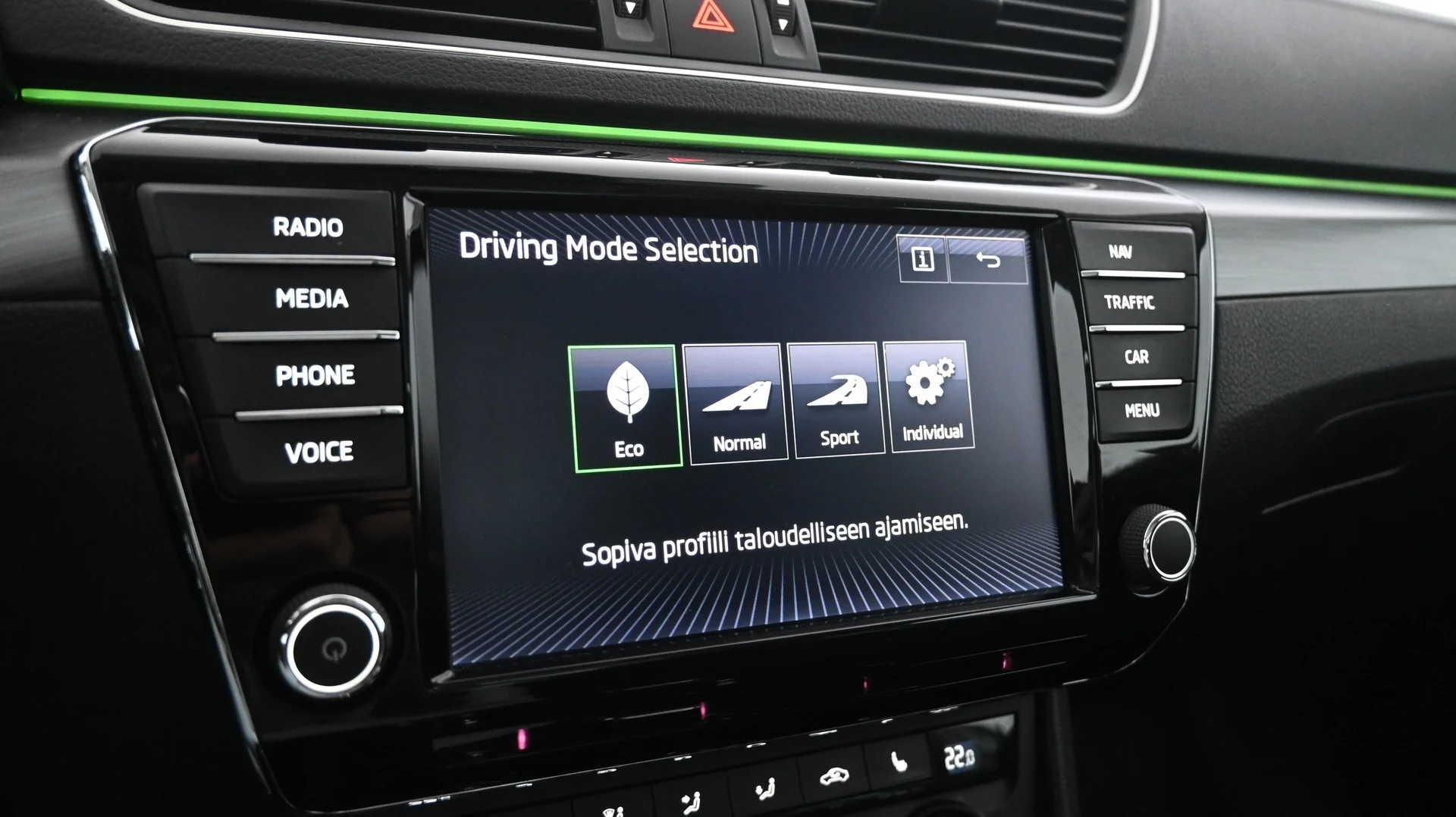 Car Image - 4zQg7lkm1rEsOm2IhGnPoN