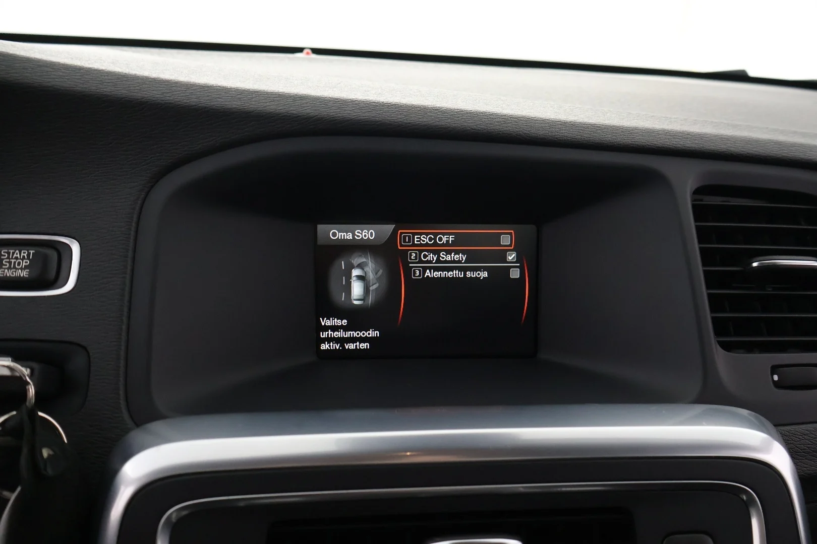 Car Image - iVv129VNJS3TiMLTE8Jon