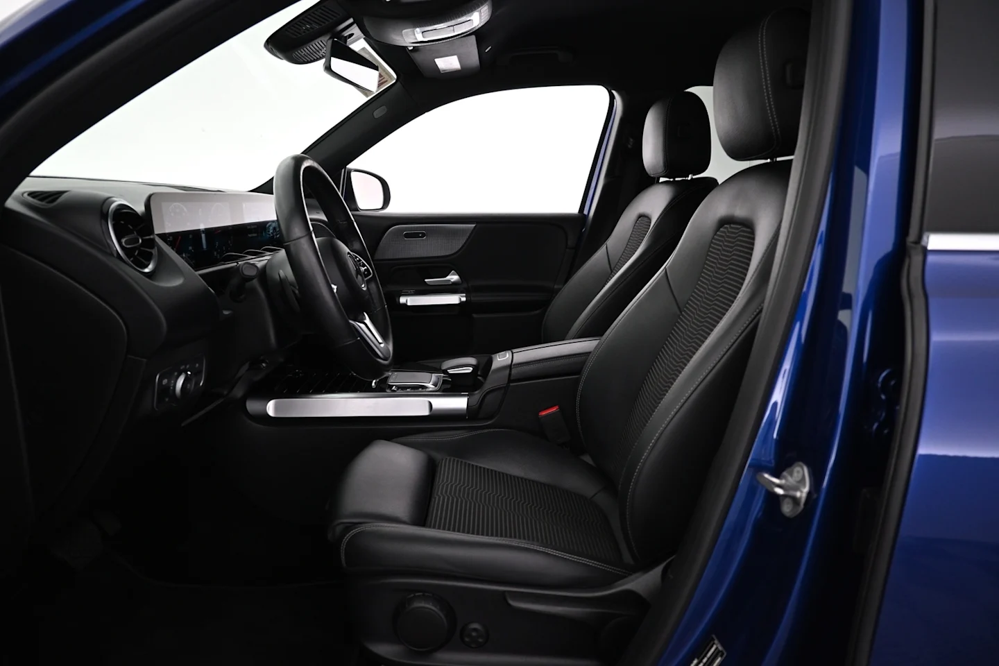 Car Image - 7fUWgVkc5XVKafVgrqKK2F