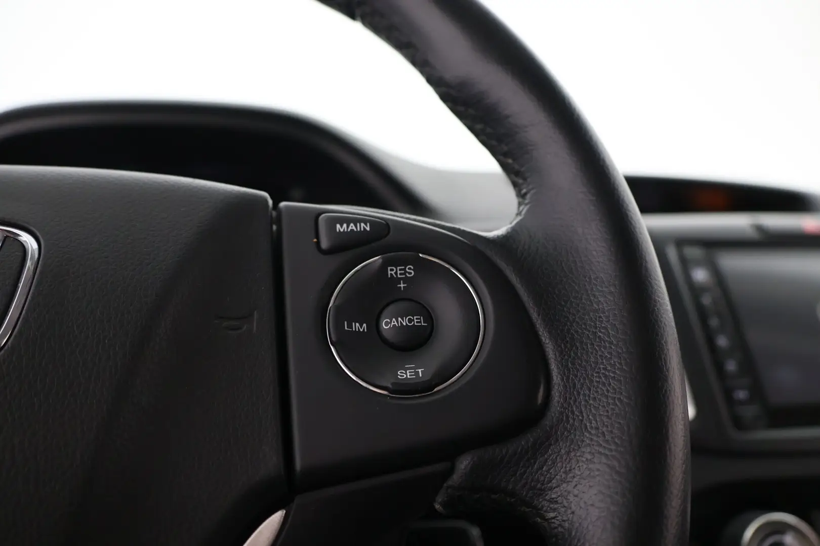 Car Image - 2ZBkXzychLnWdXMduBQVbi