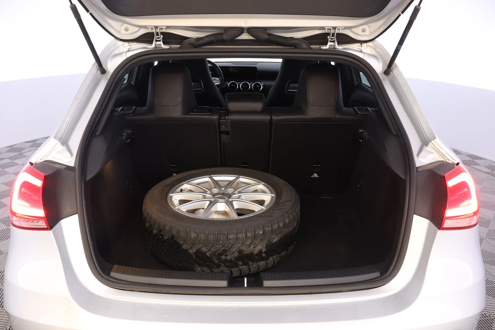 Car Image - 5Ctqhi5O5GvbJqU75M7Y5W