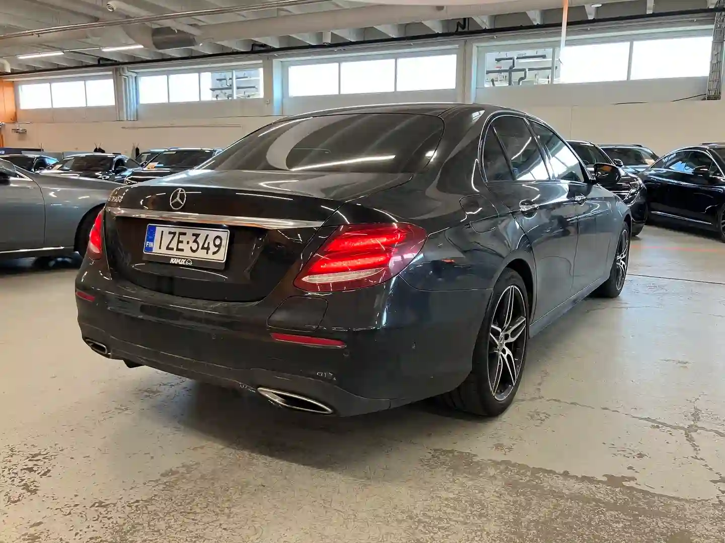 Car Image - 7IKRQO6GmrScPINeXgvHig