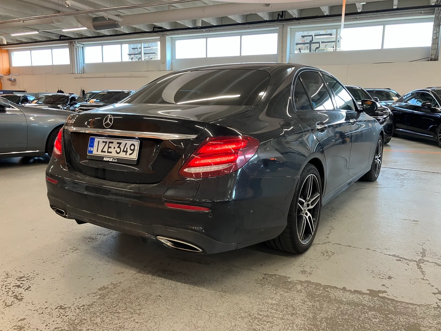 Car Image - 7IKRQO6GmrScPINeXgvHig