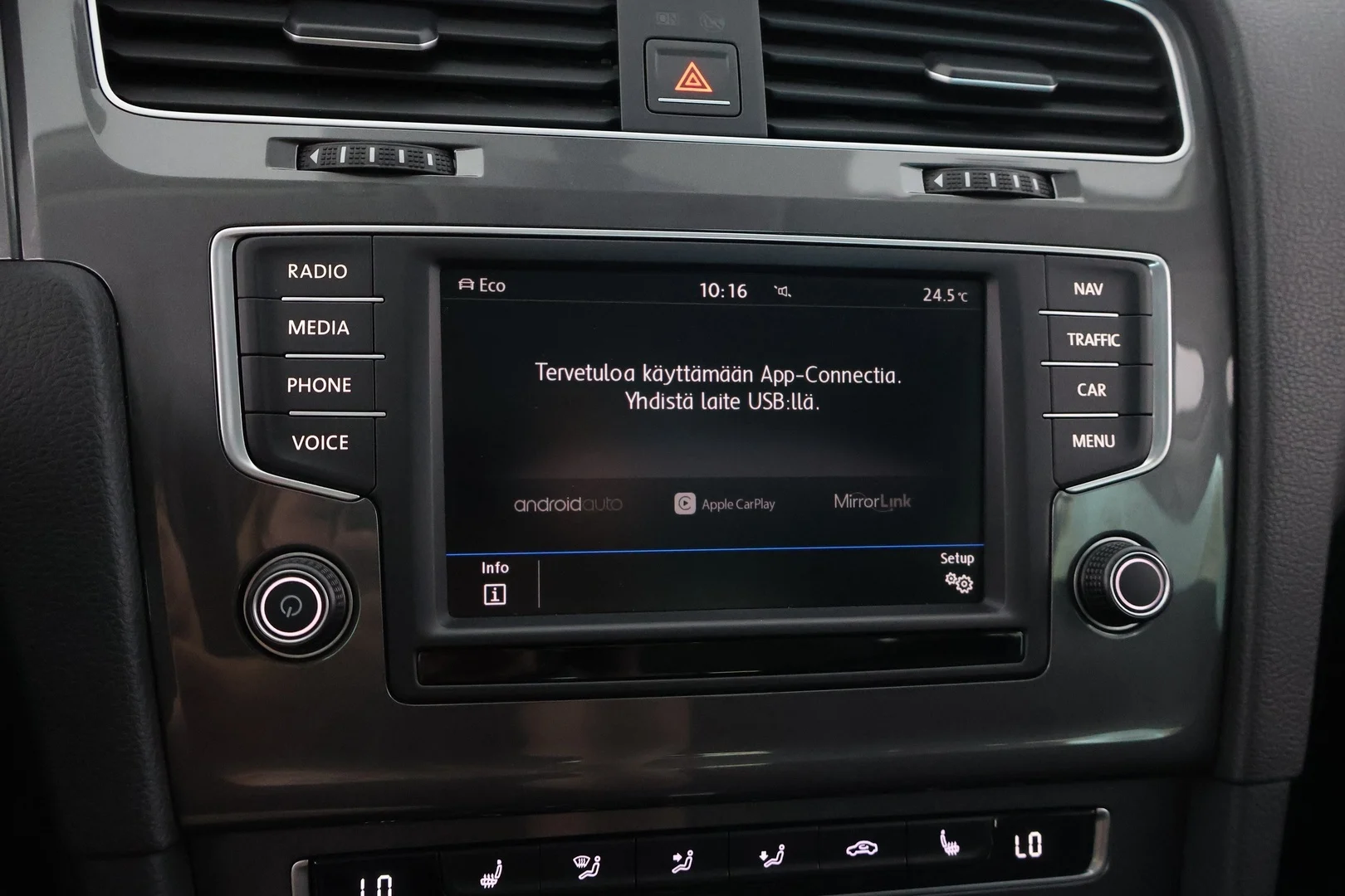 Car Image - 1cHYT8e6y5jBoSBAqwKiIF