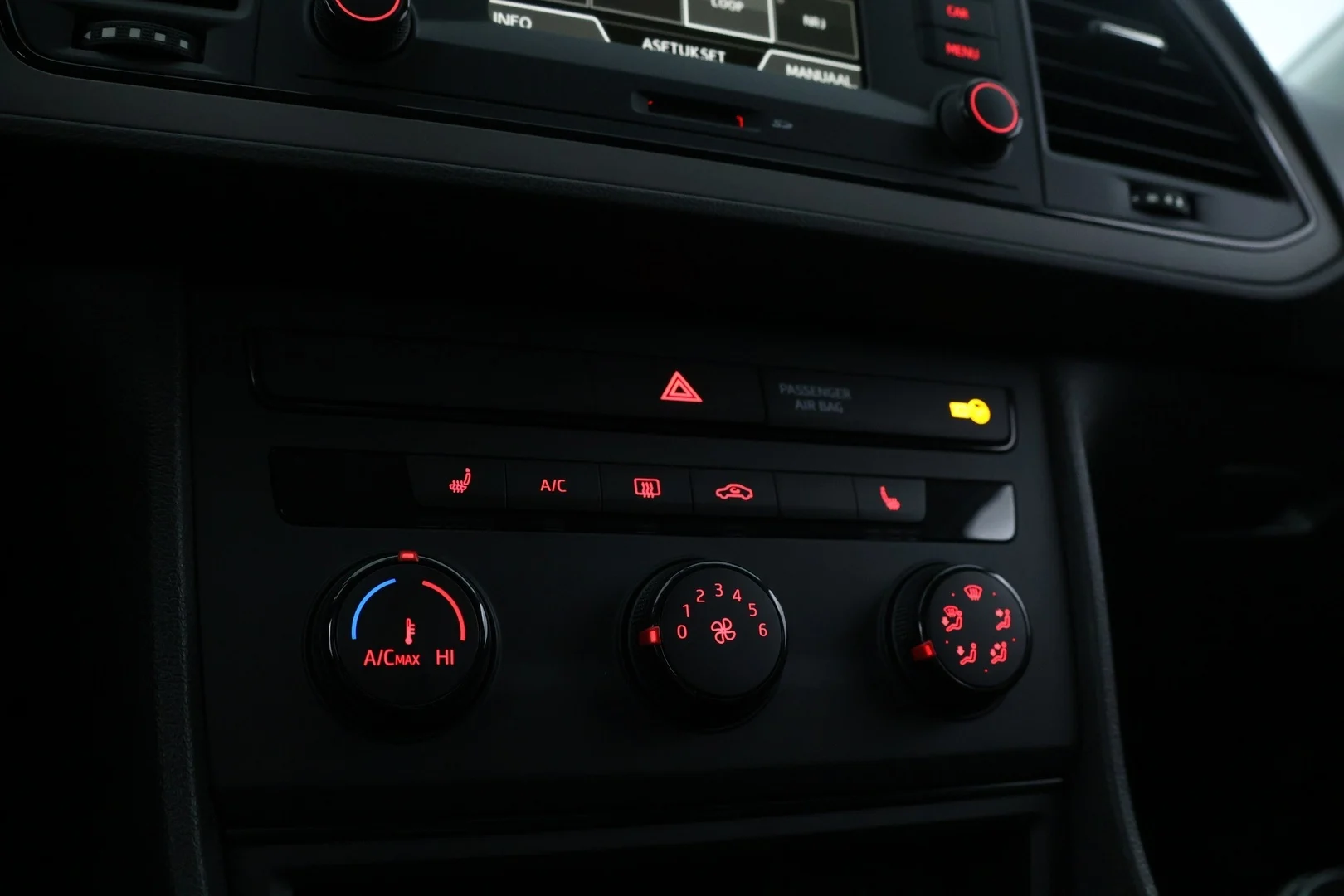 Car Image - 3pTIfaMzYHRWuLGUkG7pMl