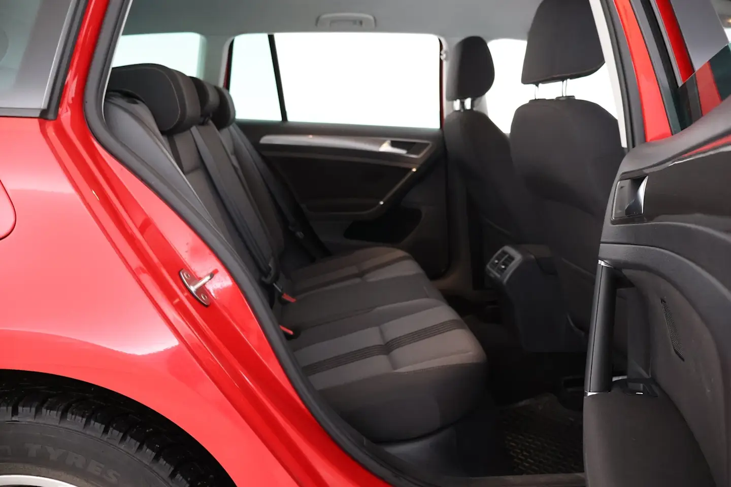 Car Image - 5uQHB8fr855i52ywVKV1gb