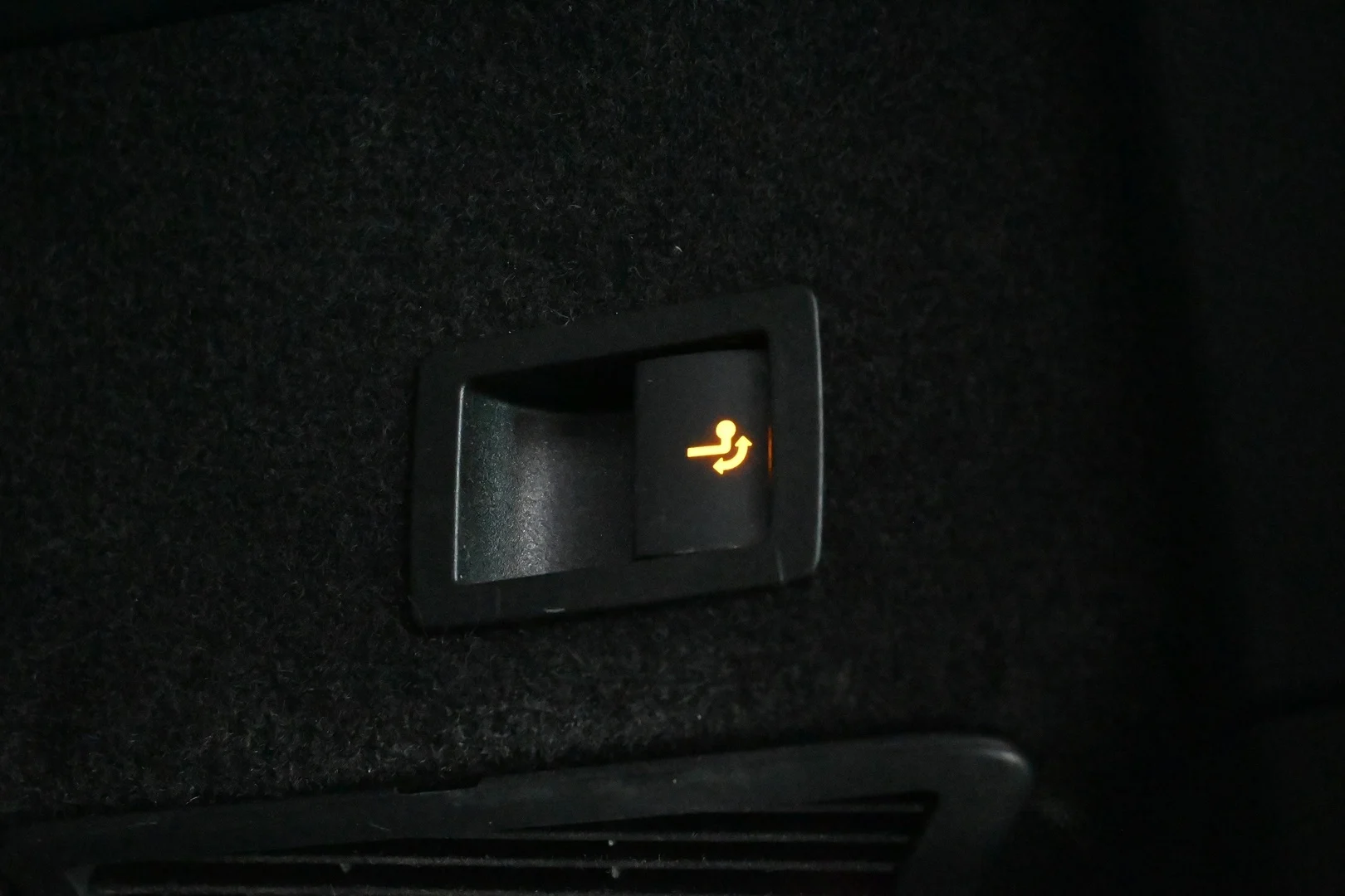Car Image - 3i2s2QCi35NksRwDAFWeVC