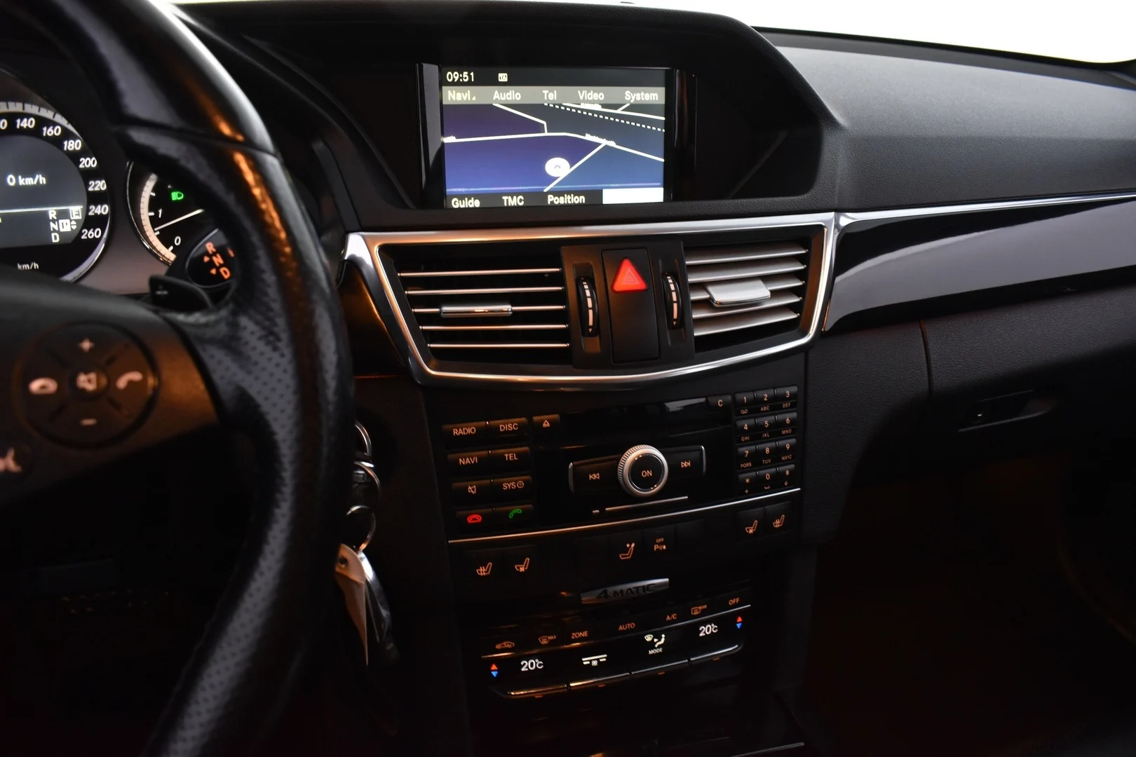 Car Image - 4VzPXRnqugskqcBNpm3SEJ