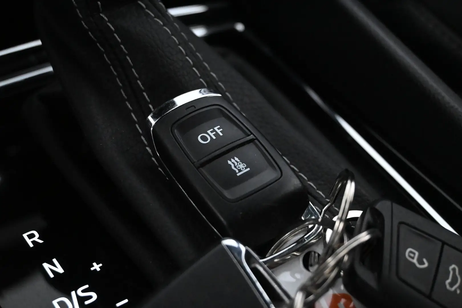 Car Image - 7kjUt2NC4uEfZcjCPu6rhK
