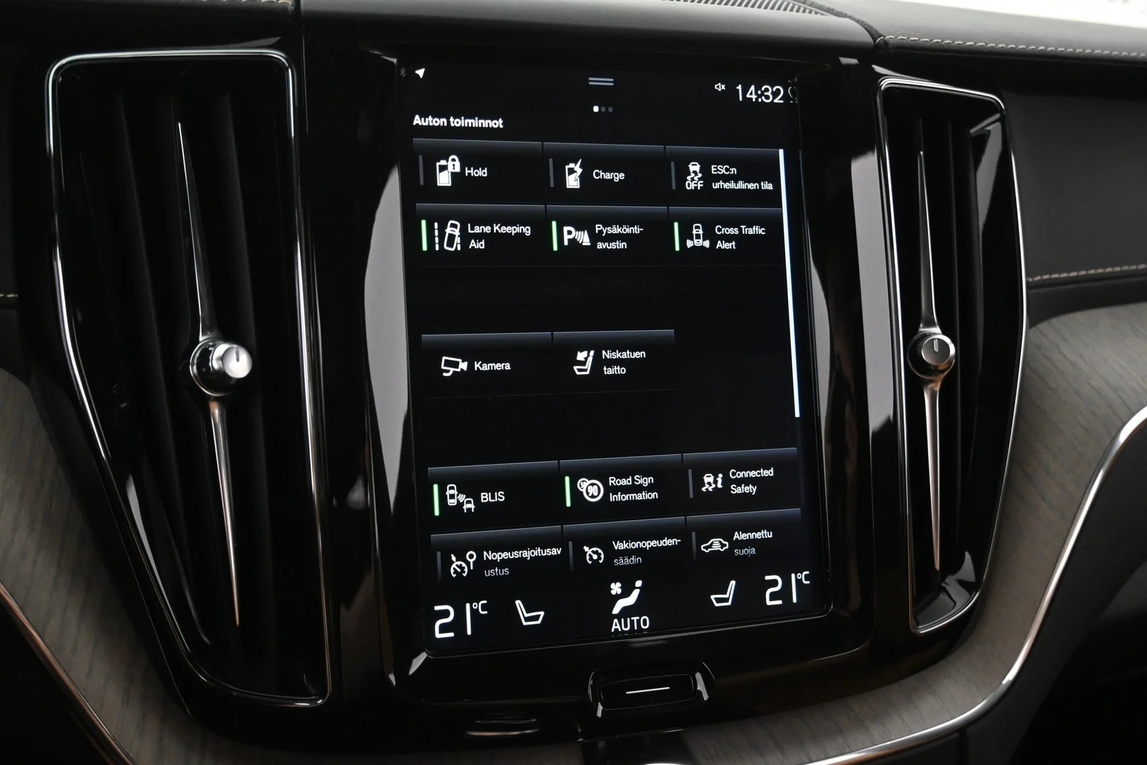 Car Image - 1svQu5MuNWvYniZsqEN7mJ