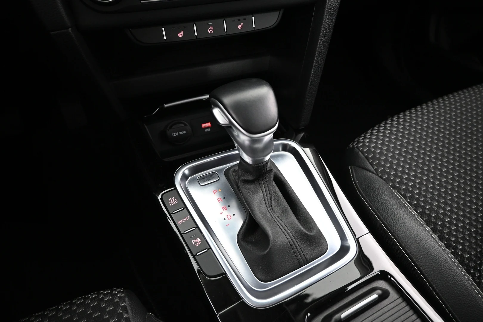 Car Image - 676MWXkaZsvQ5gc67kn1b7