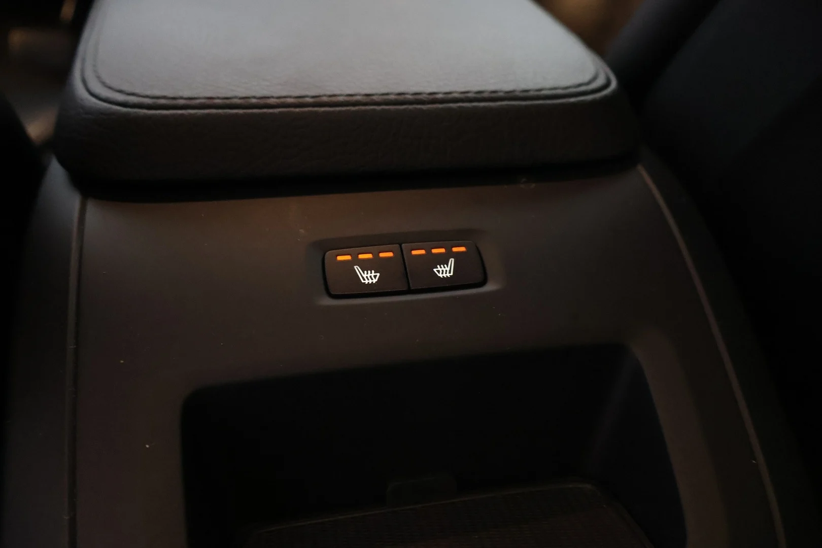 Car Image - 6VsSSDJzZEO7jnM917b9bj