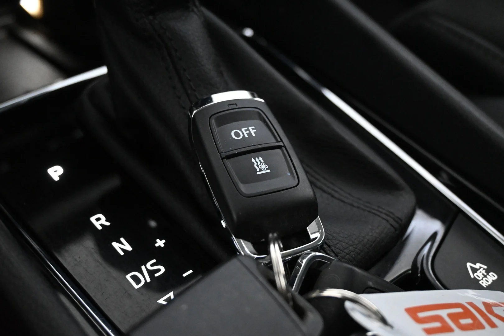 Car Image - 1DeC7EYuHEr5F3l9x06Oos