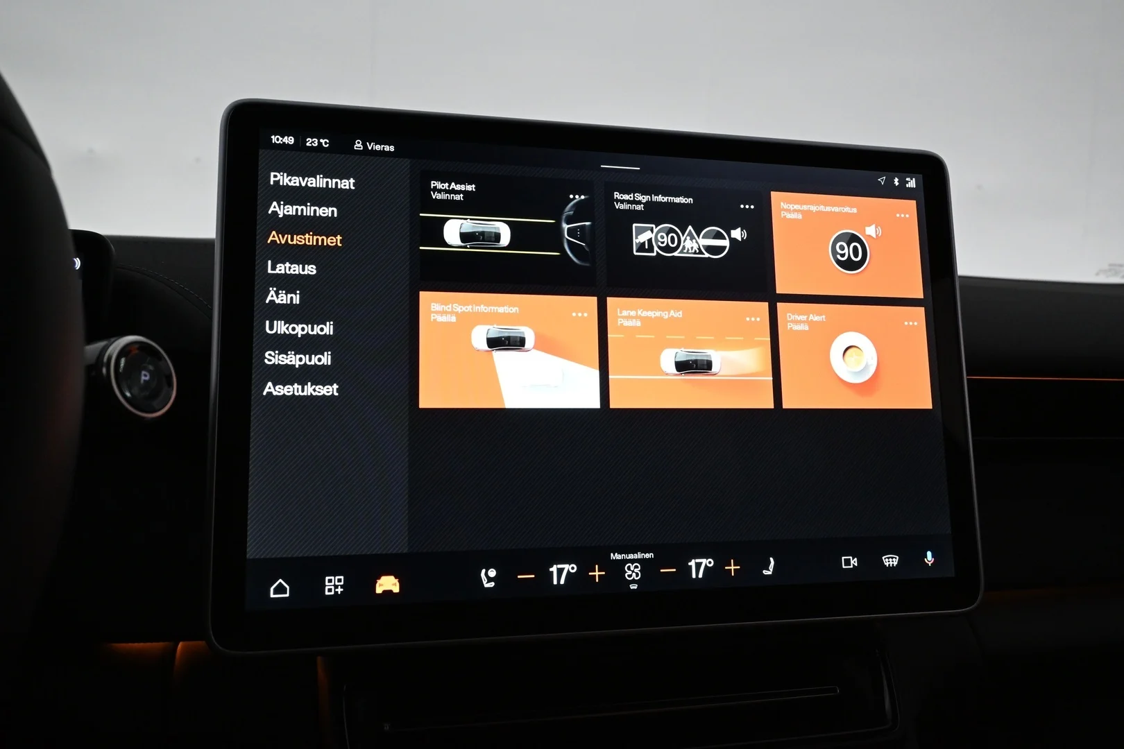 Car Image - 1qR3R8skgQD21IeZ3tON82