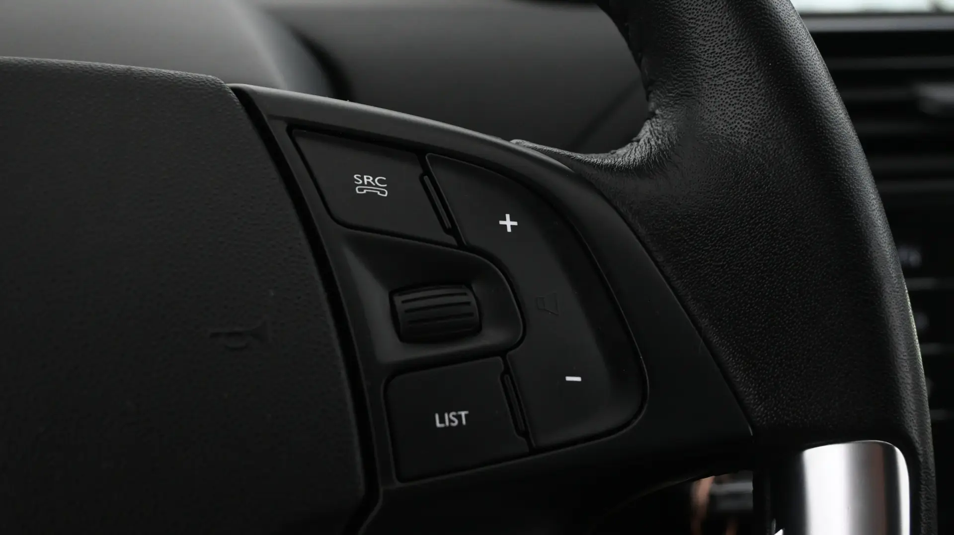 Car Image - 3fS07F8cFHowu1L16V4gPC