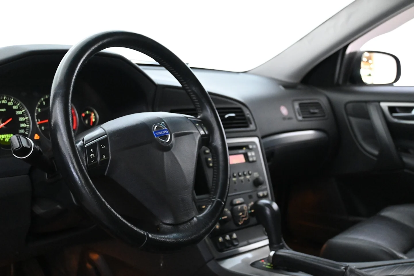 Car Image - 6vZ8fMSASdm2ENlZGrglq8