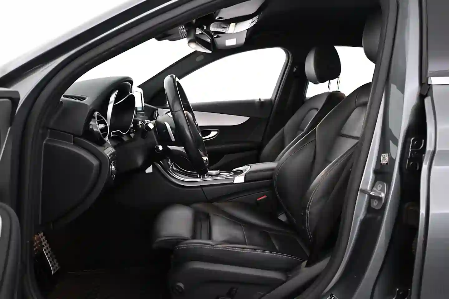 Car Image - 2hHrXcLahSCigf4yiGwEgm