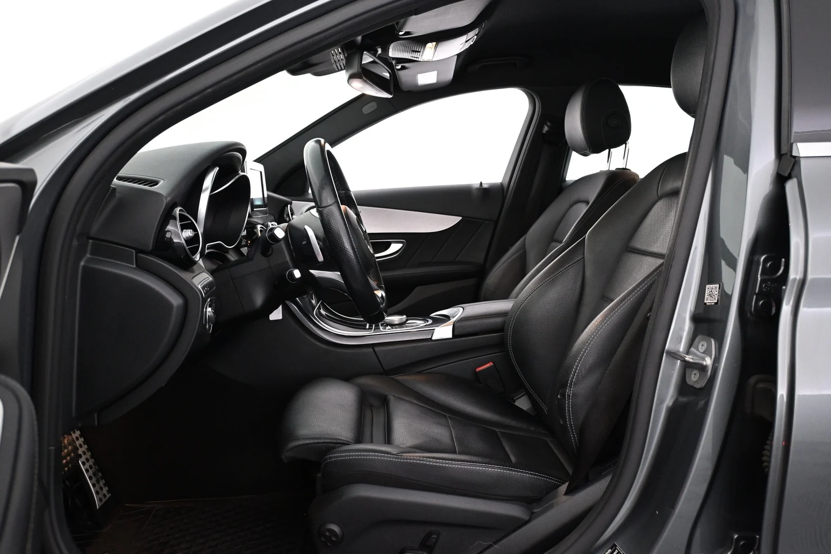 Car Image - 2hHrXcLahSCigf4yiGwEgm
