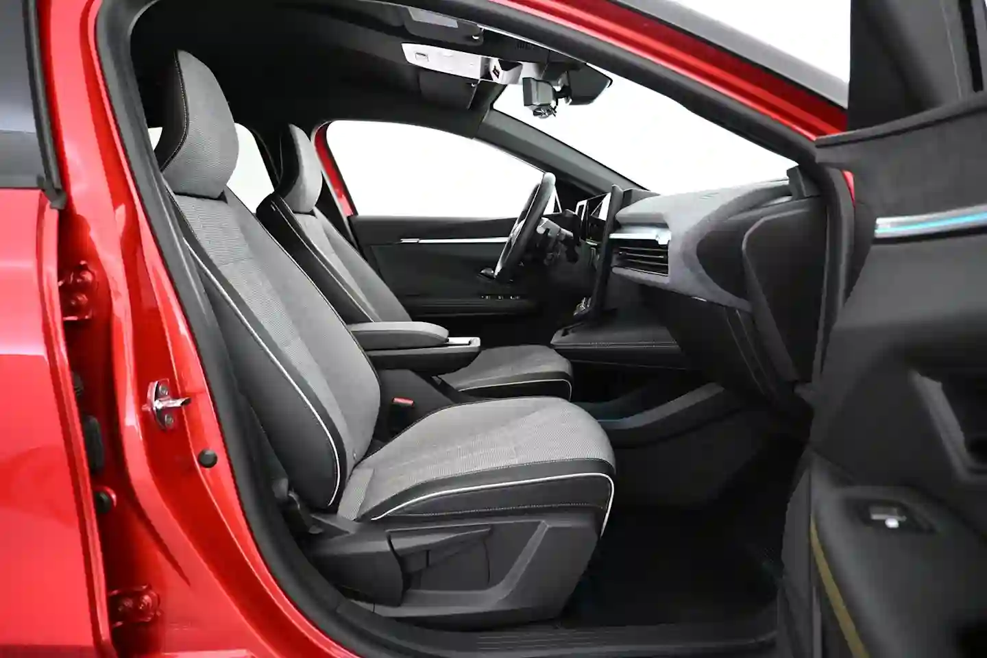 Car Image - 2cRY68cJjzuVukYXEfZDbb