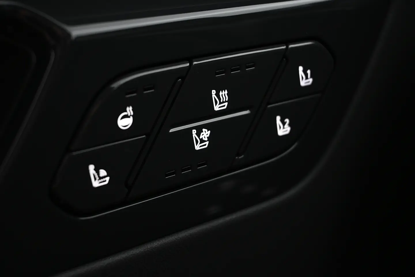 Car Image - 3Tkj2klTEDPP4cLjxPQVqe