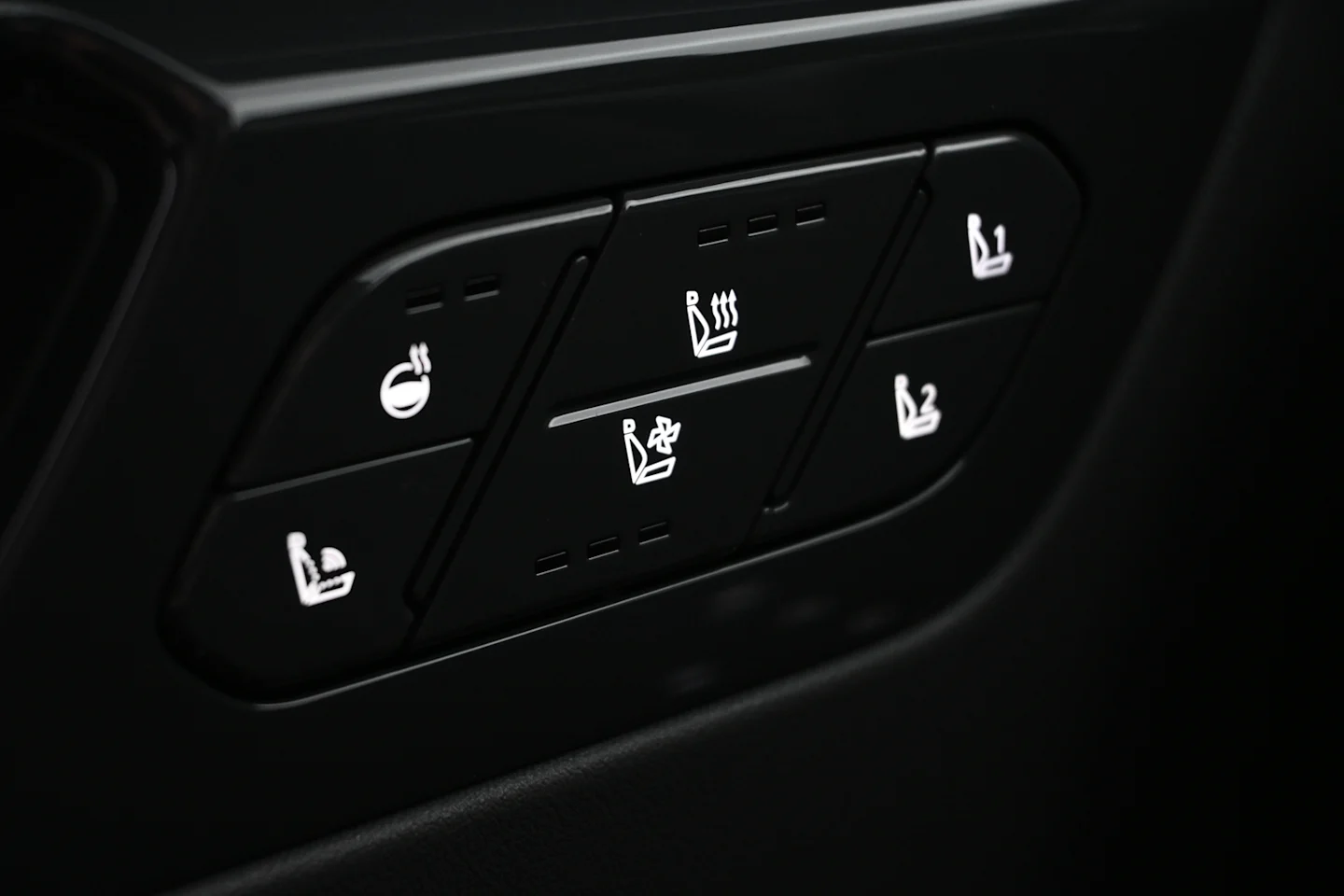 Car Image - 3Tkj2klTEDPP4cLjxPQVqe