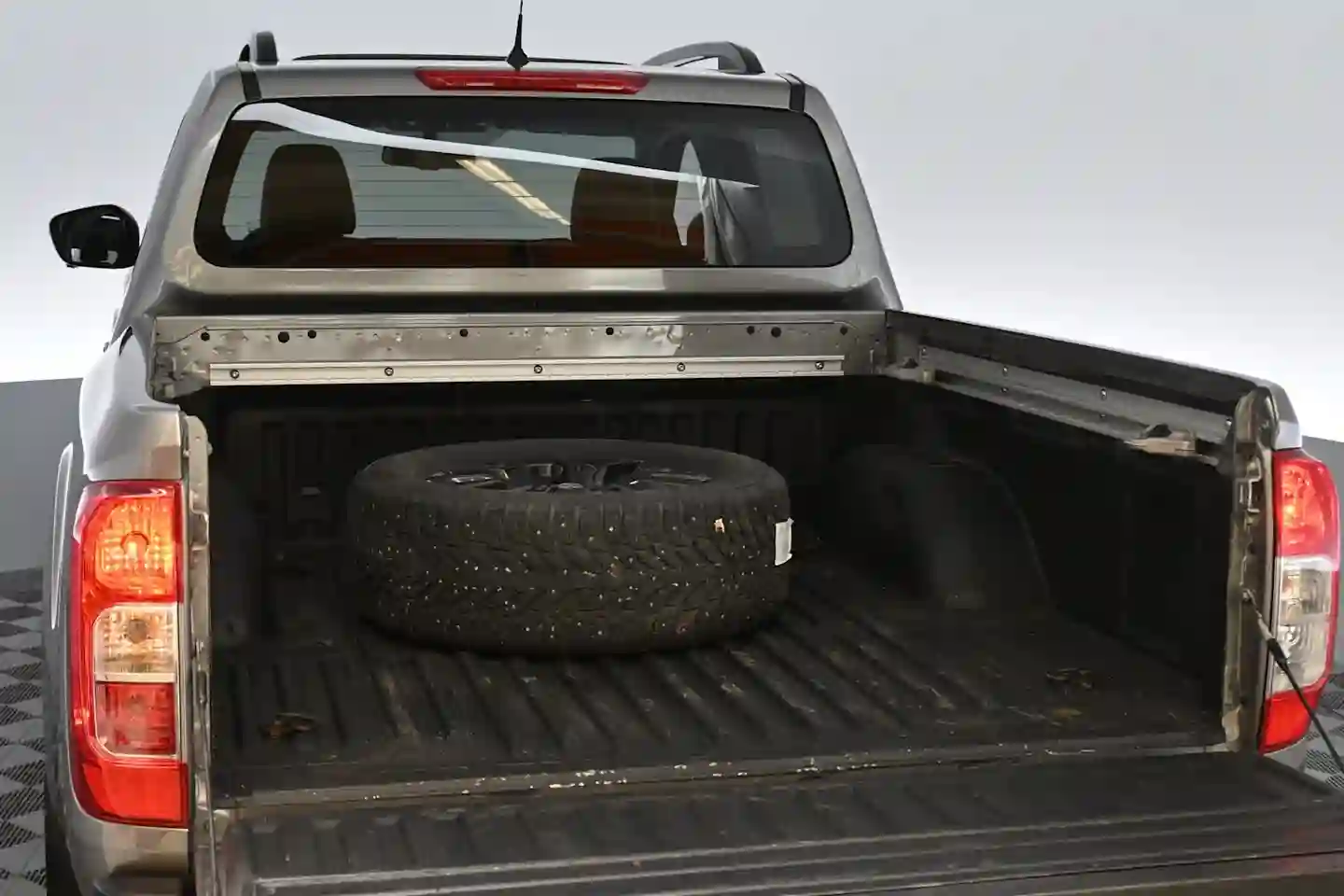 Car Image - wHJSPgryk1SH1Feo4sfdJ