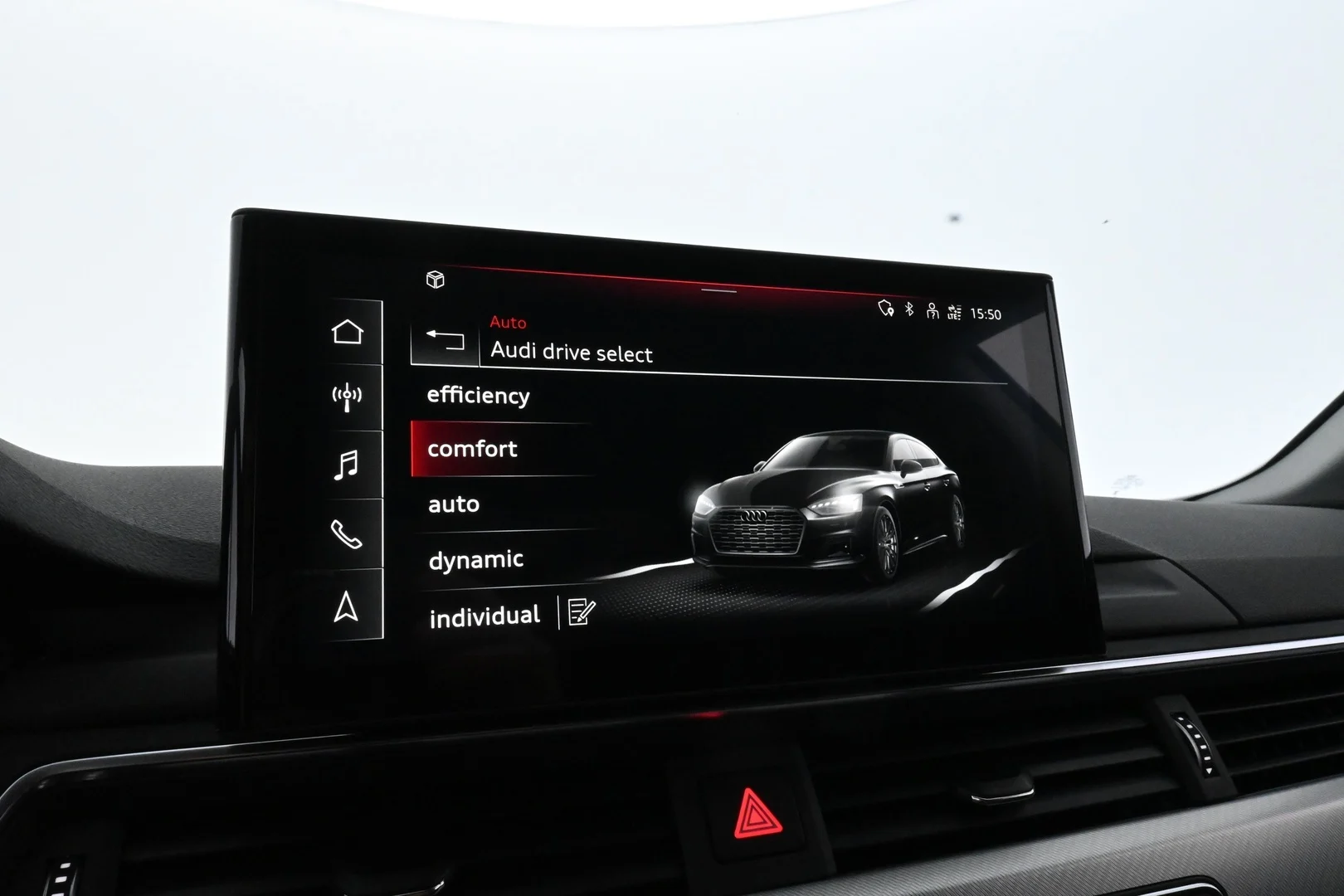 Car Image - CyON9JVkT6UArbJUaSfIK