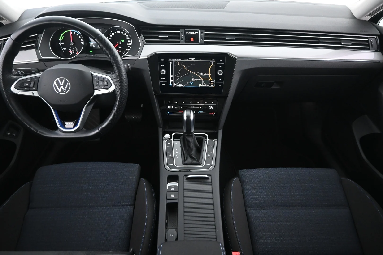 Car Image - 1s8Lp5xsFTsQOc0o3Y1yfH