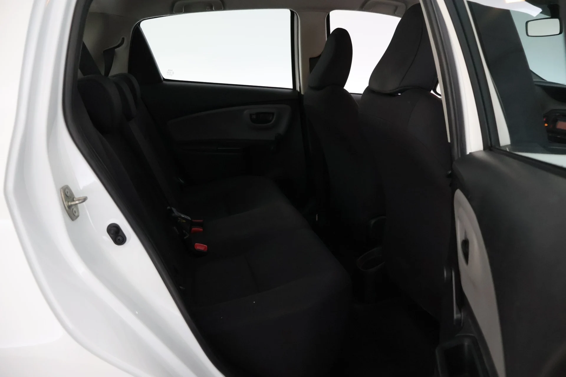 Car Image - 1494H6S3zxX0qKKLmg81tZ